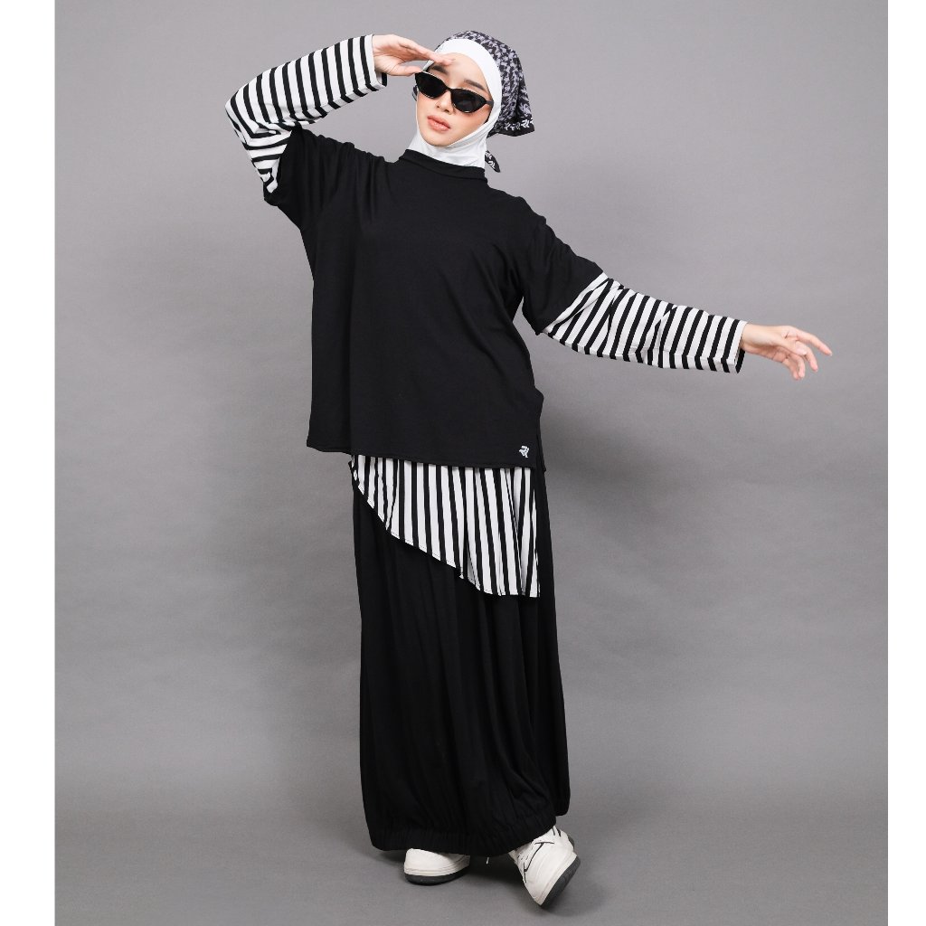 ROKUROKU.ID | Stripe Skena - Setelan Olahraga Muslimah Outfit Salur Sporty Longsleeve Black White Retro Premium