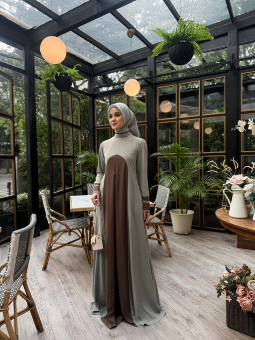 Image of JANAN DRESS BY LNWFASHION