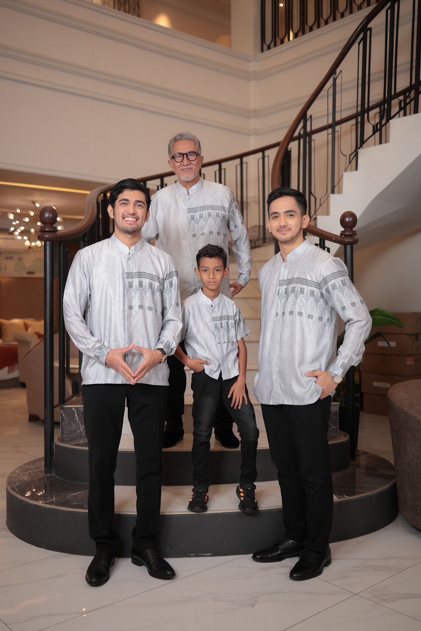 ARRAYA RAYA SERIES FAMILY SET - KOKO AYAH