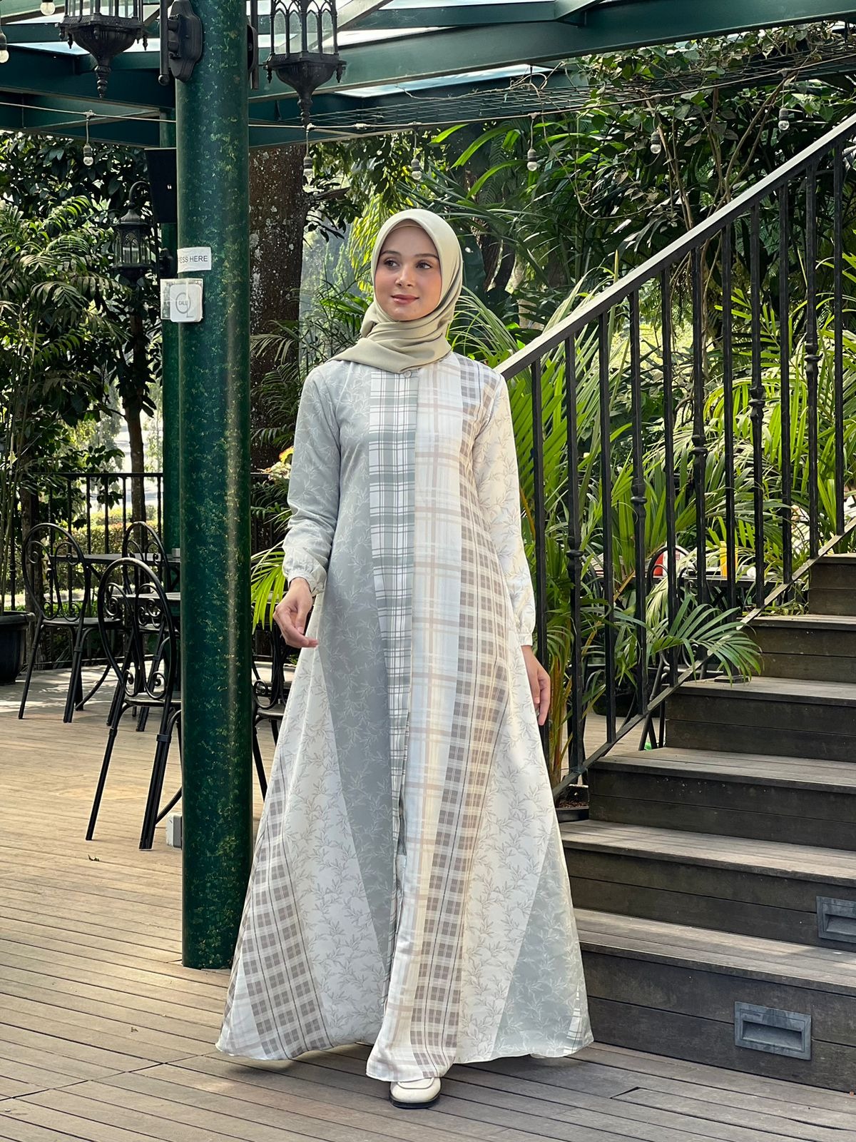 Viera Dress