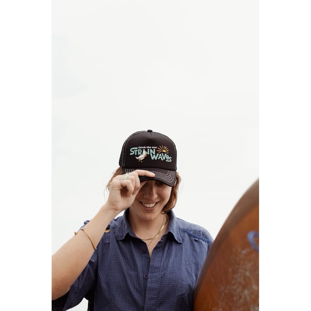 Strainwaves Catch The Sun Trucker Hat Black