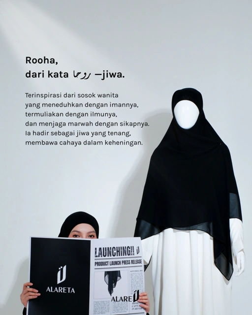 Image of ROOHA FRENCH SQUARE