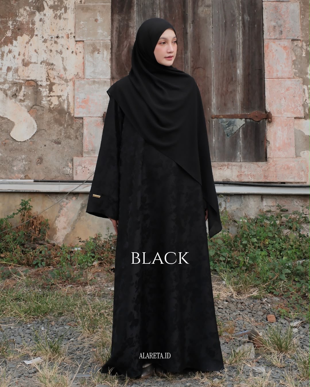 SOLEIL ABAYA