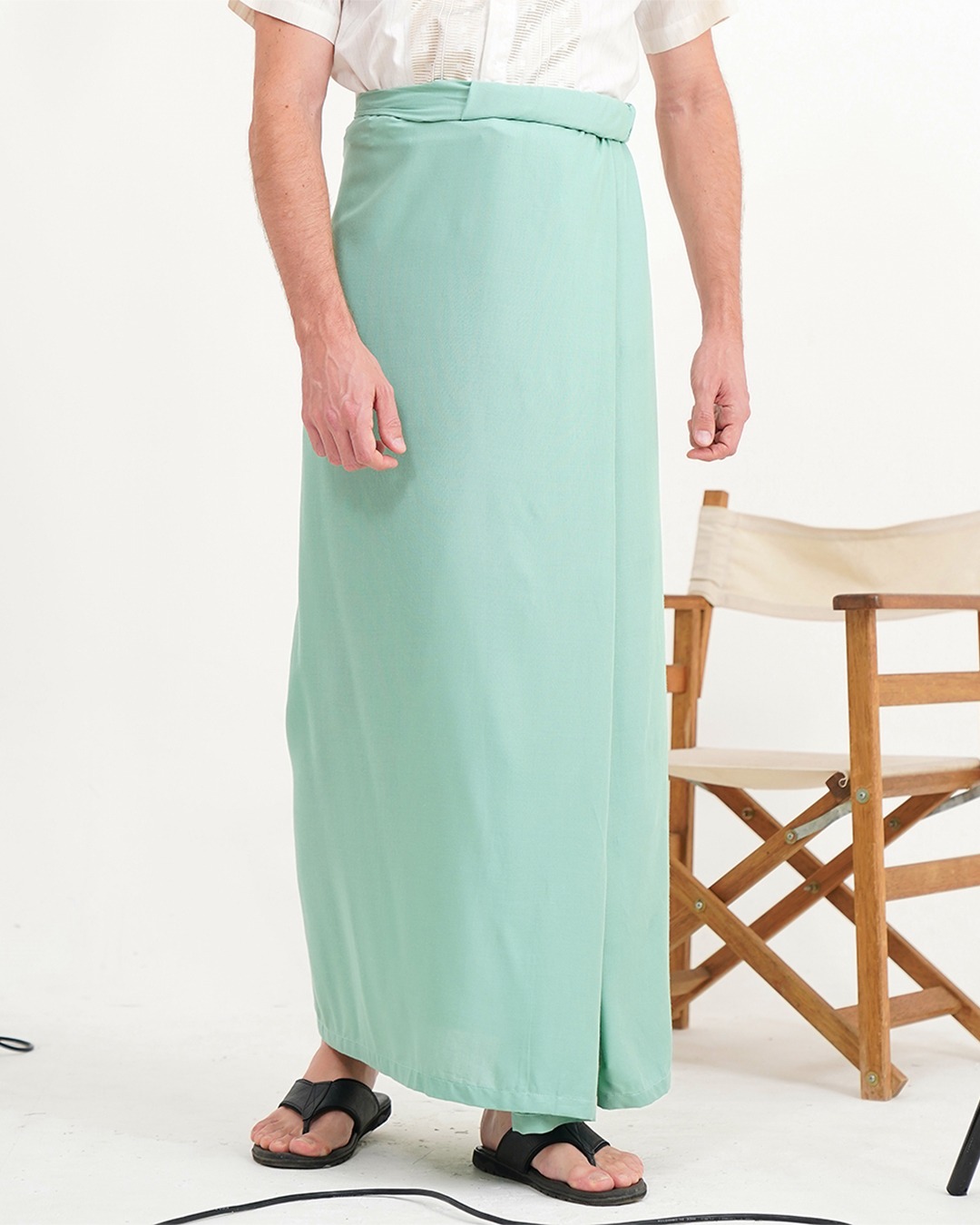 Hugo Saroong 001 Light Green