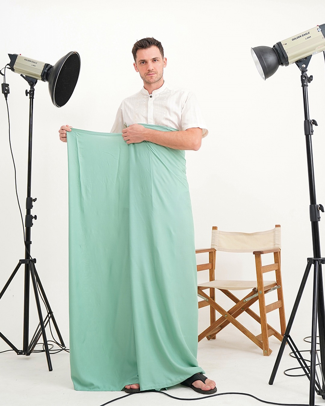 Hugo Saroong 001 Light Green