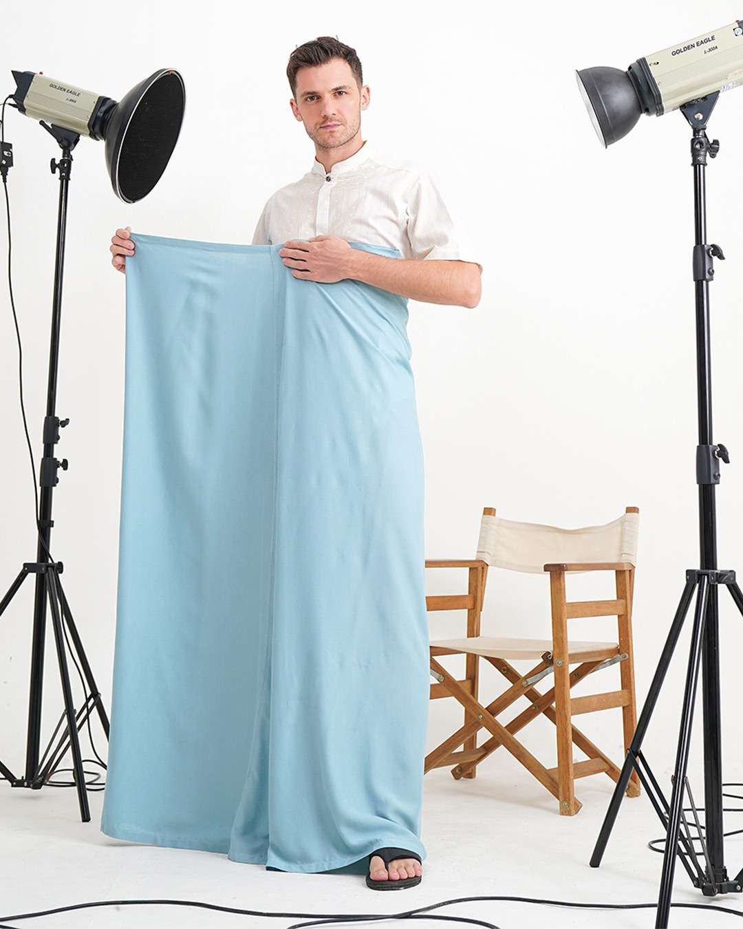 Hugo Saroong 001 Light Blue