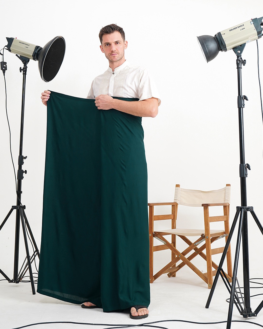 Hugo Saroong 001 Forest Green