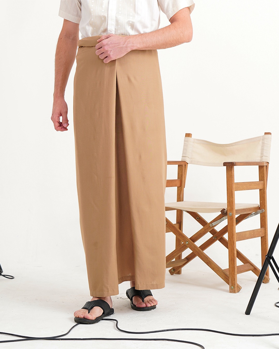 Hugo Saroong 001 Brown