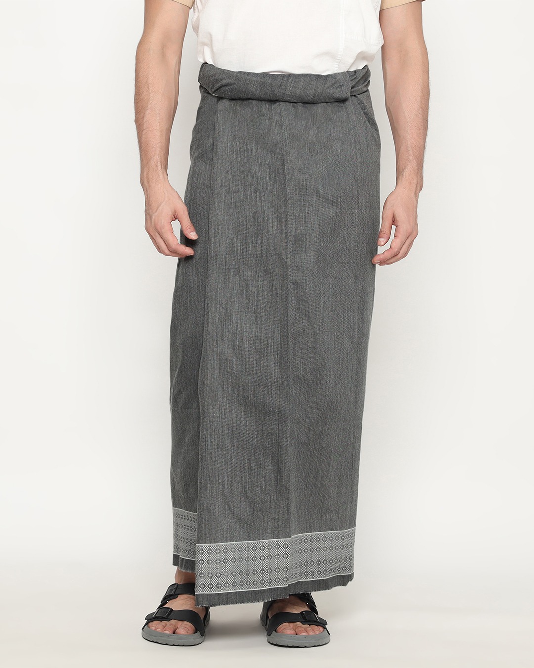 Hugo Saroong 002 Grey
