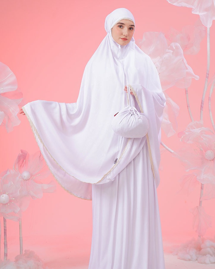 Tiara 529 White