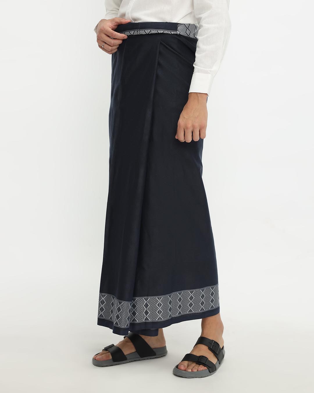 Hugo Saroong 002 Navy