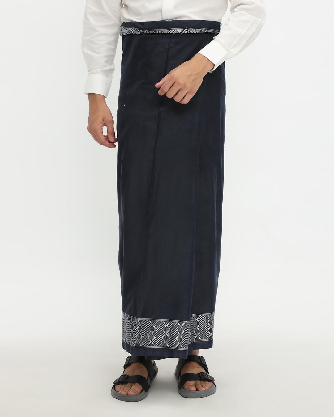 Hugo Saroong 002 Navy