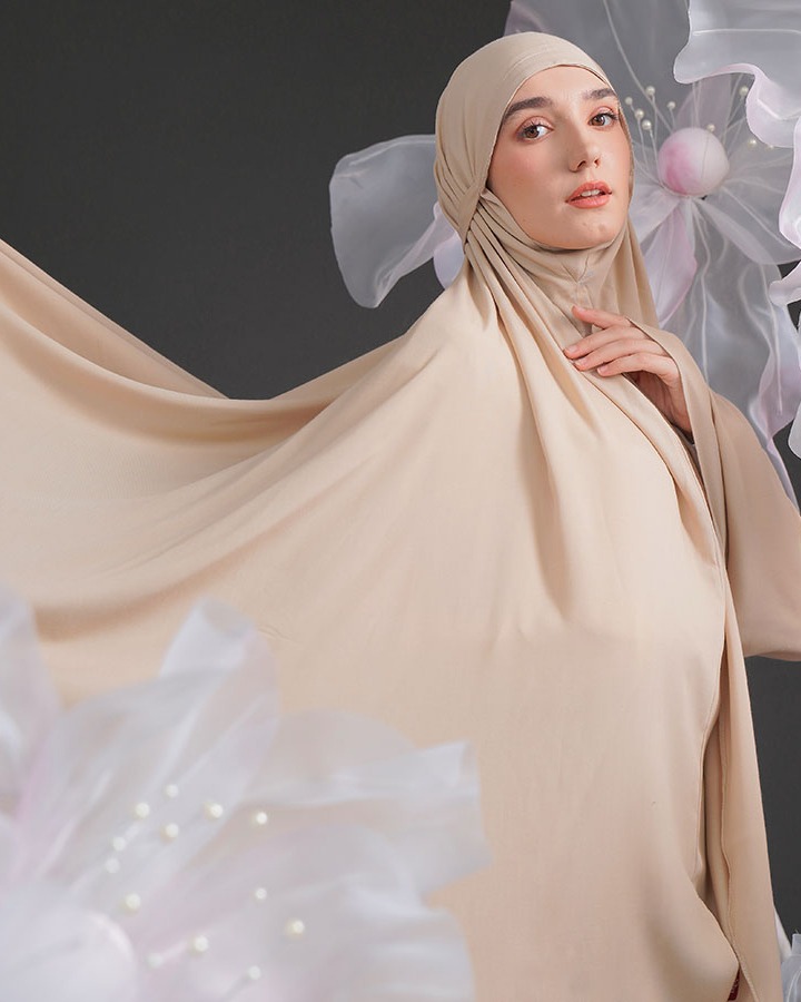 Tiara 519 Cream