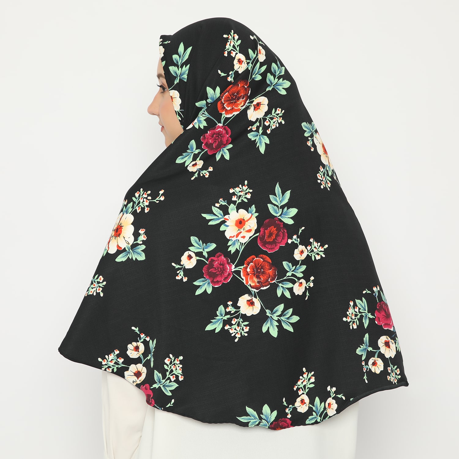 Damour 099 Black