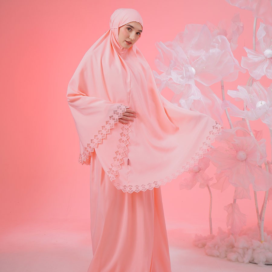 Tiara 532 Peach