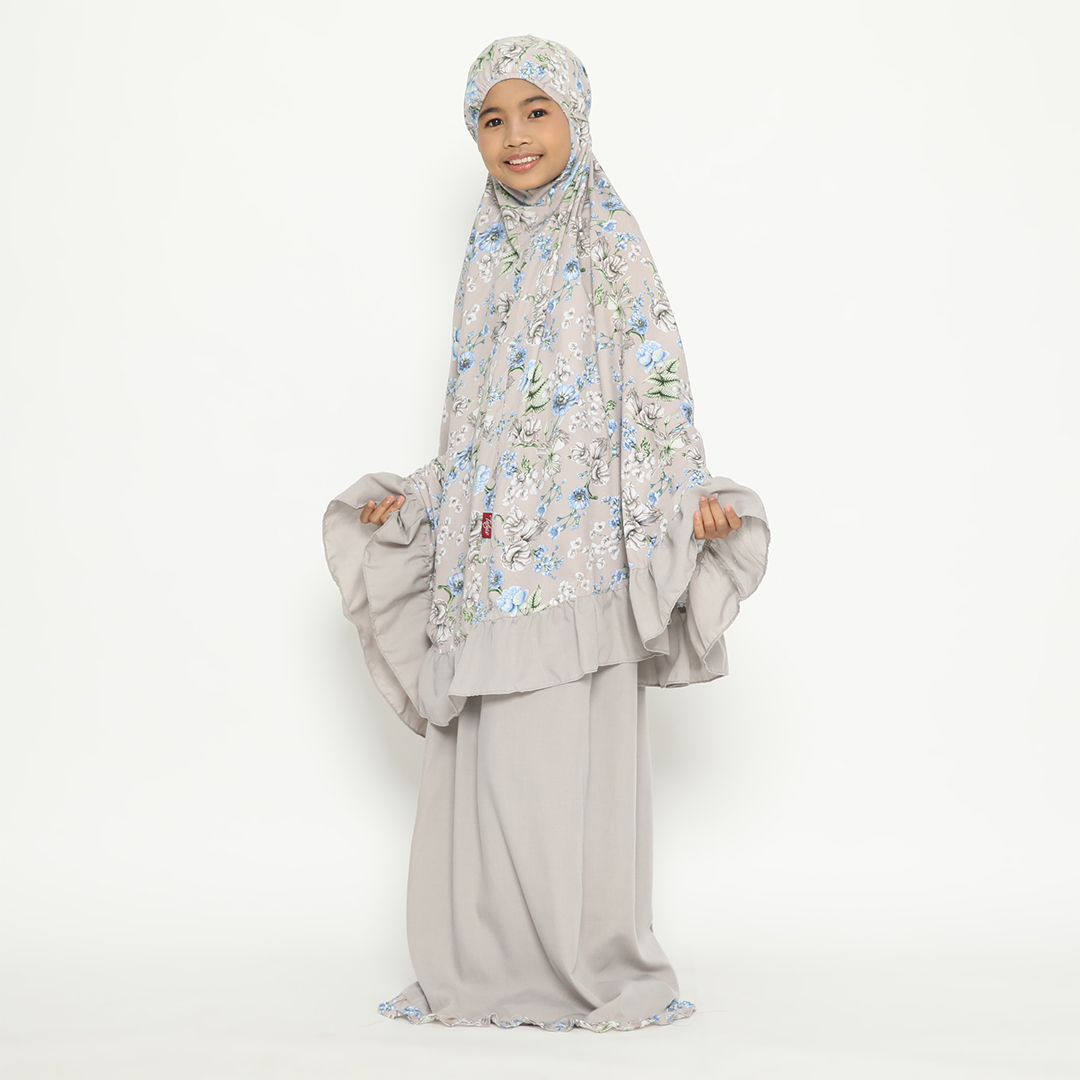 Tiara 460 Brown Children Size