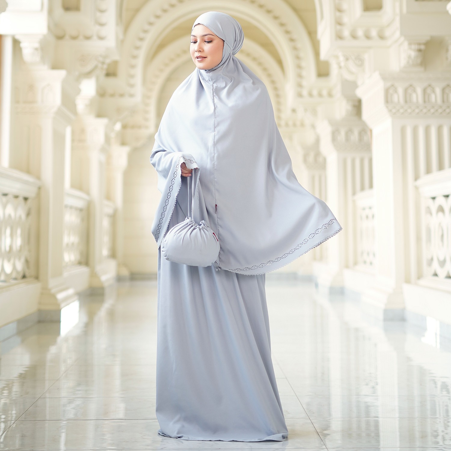 Tiara 526 Grey