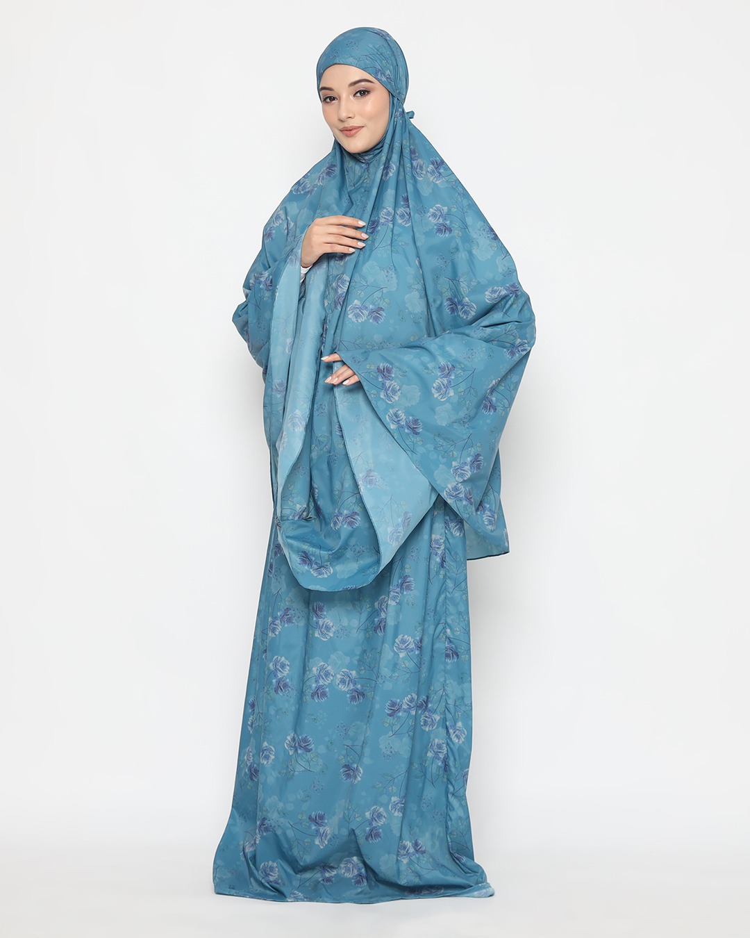 Tiara 565 Blue