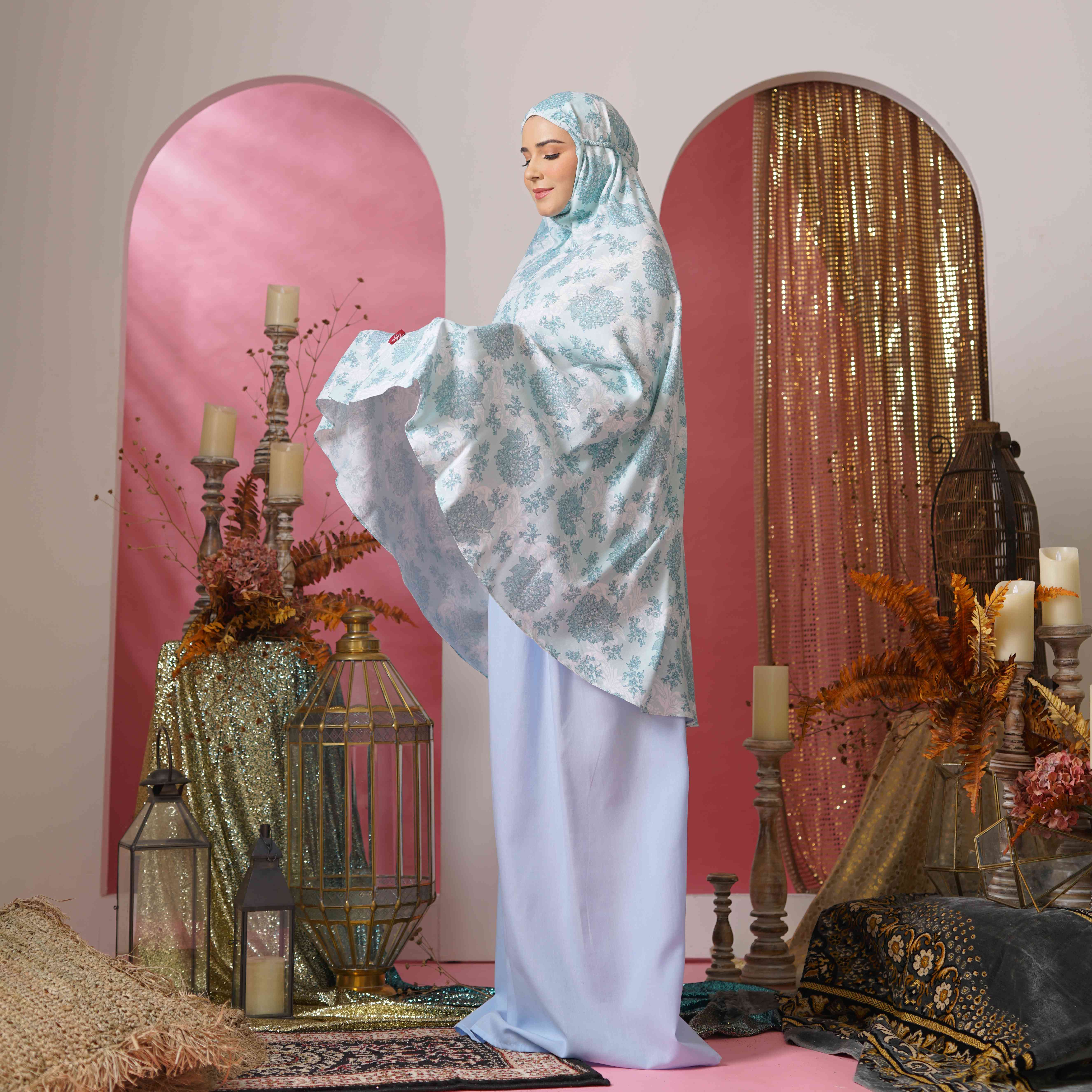 Tiara 510 Blue