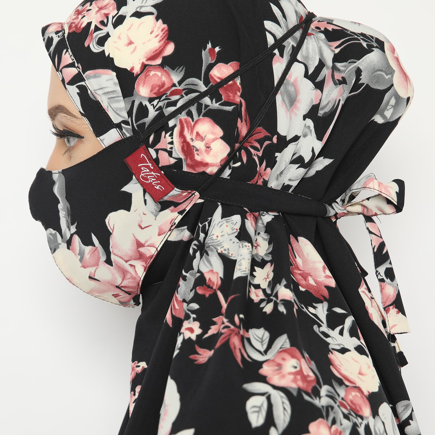Damour 098 Black