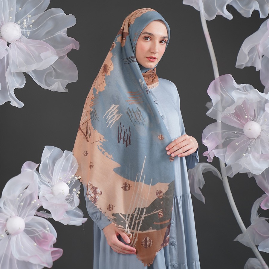 Damour 101 Blue