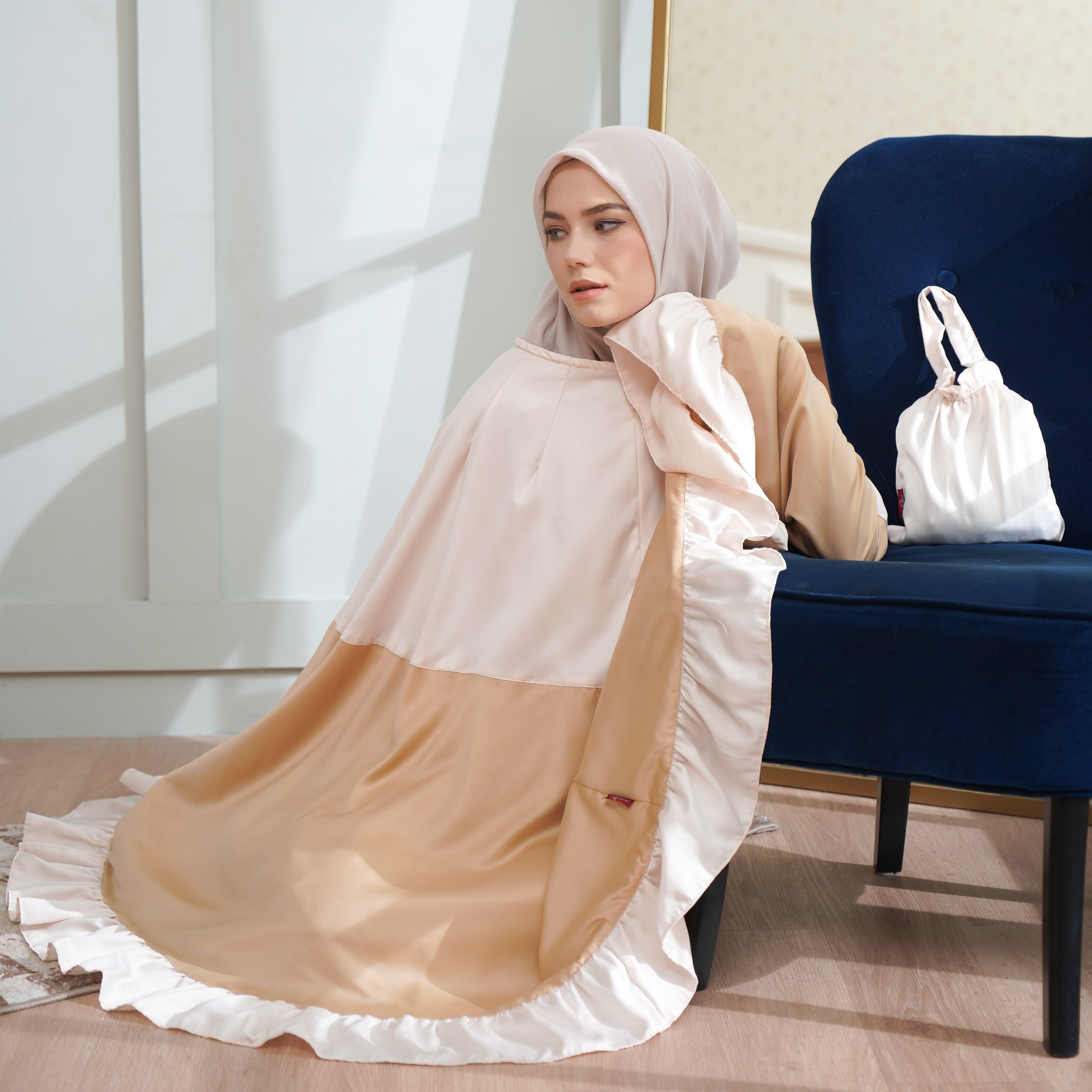 Tiara 500 Beige
