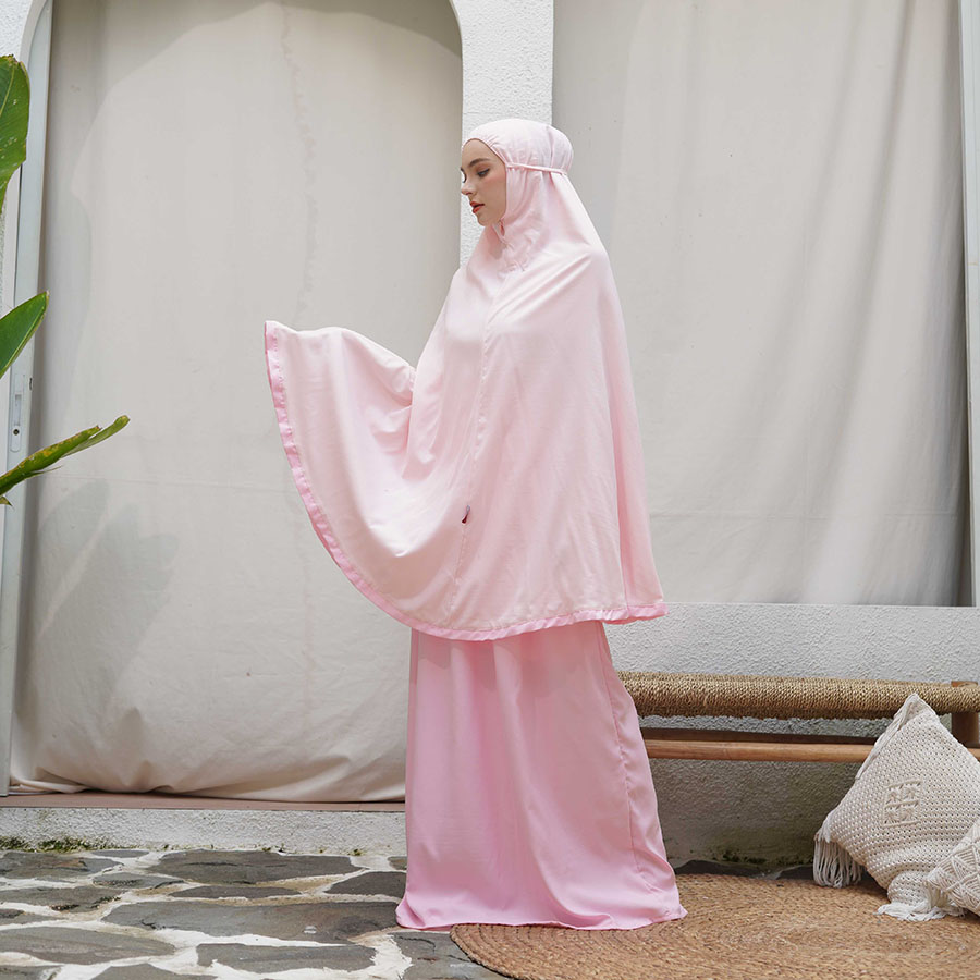 Tiara 471 Pink