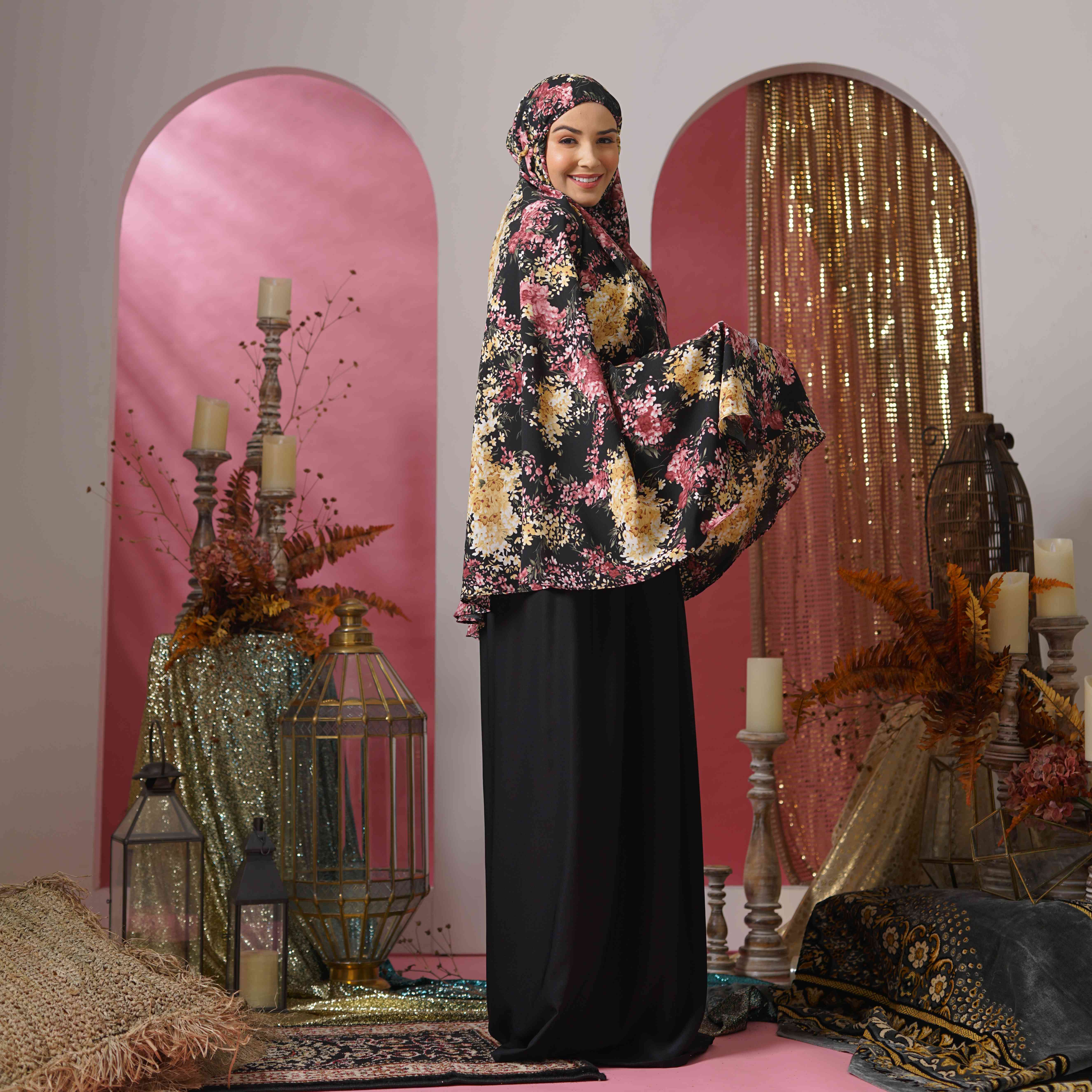 Tiara 513 Black