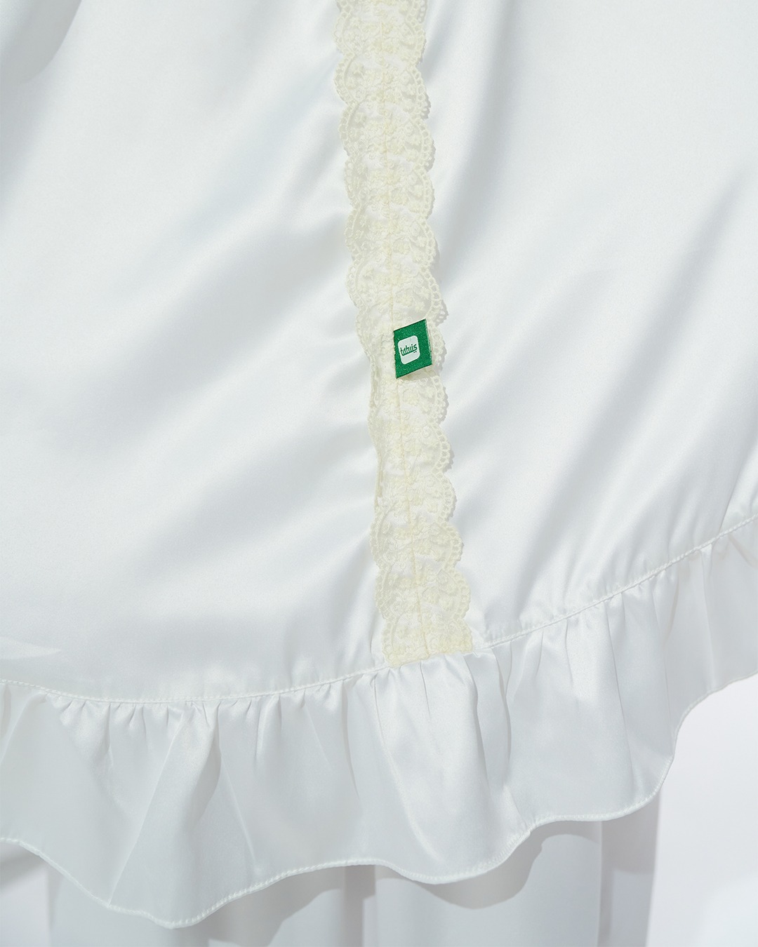 Abhinaya Broken White