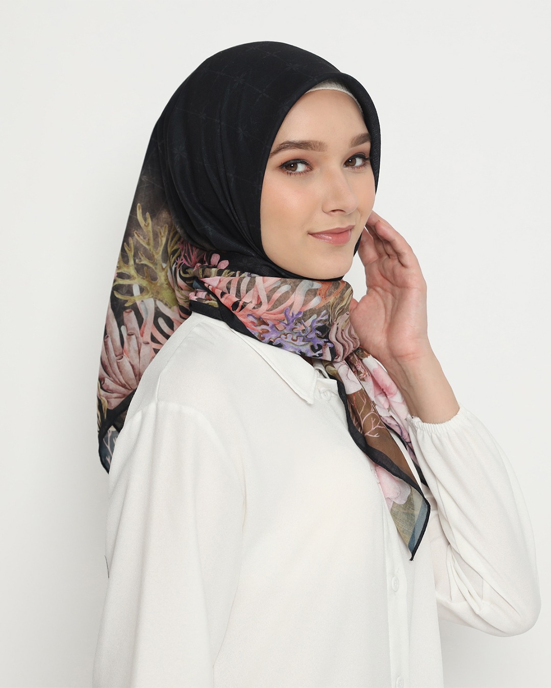 D Amour Style 004 Black