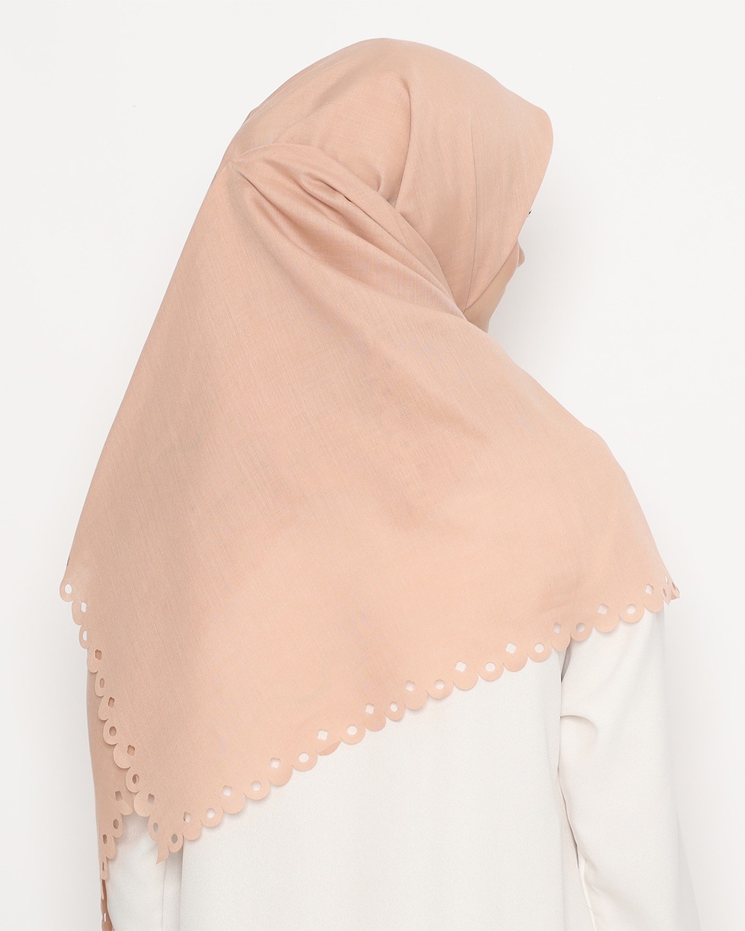 D Amour 109 Linen