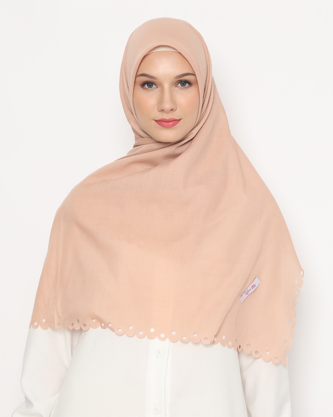 D Amour 109 Linen