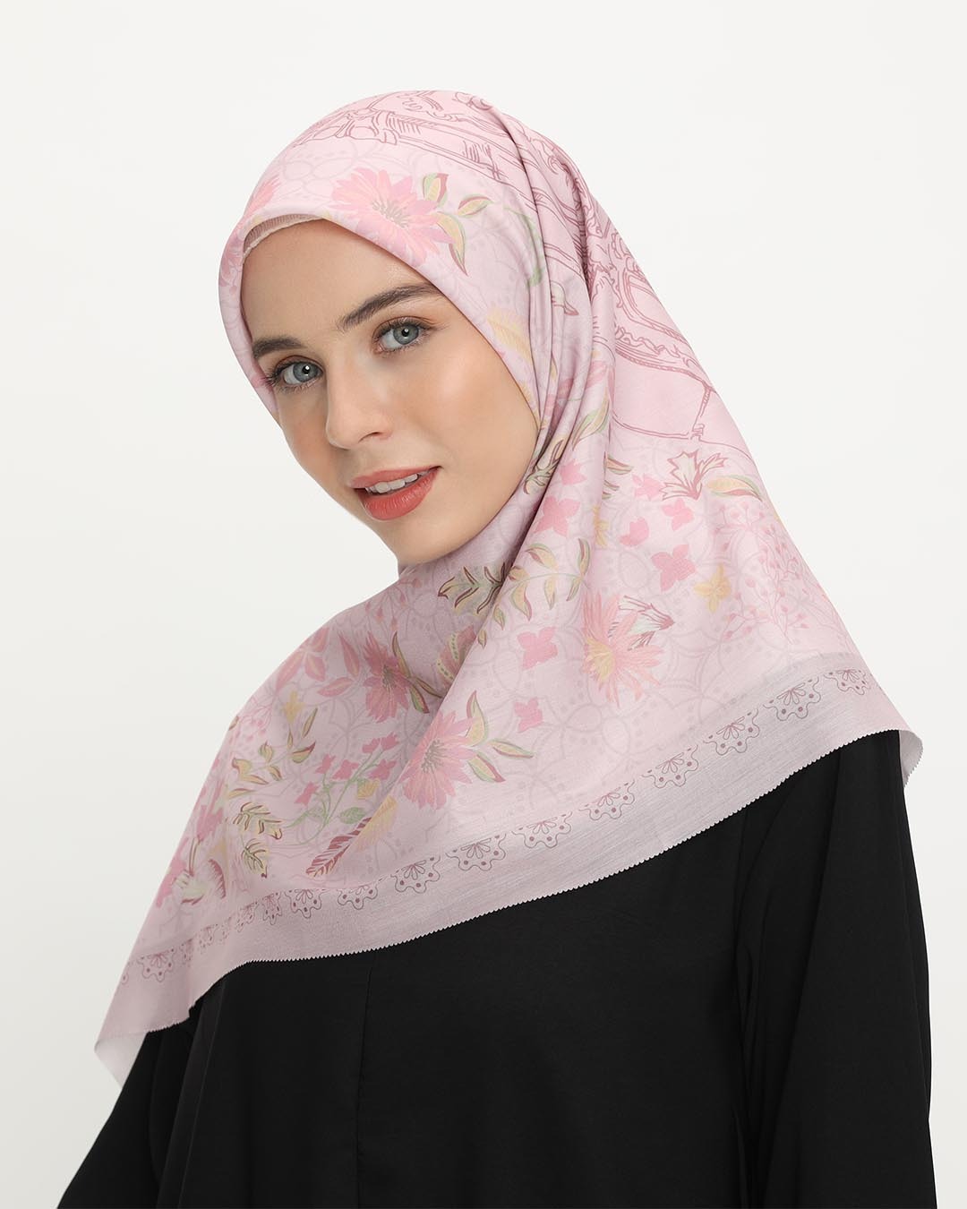 Damour 129 Pink
