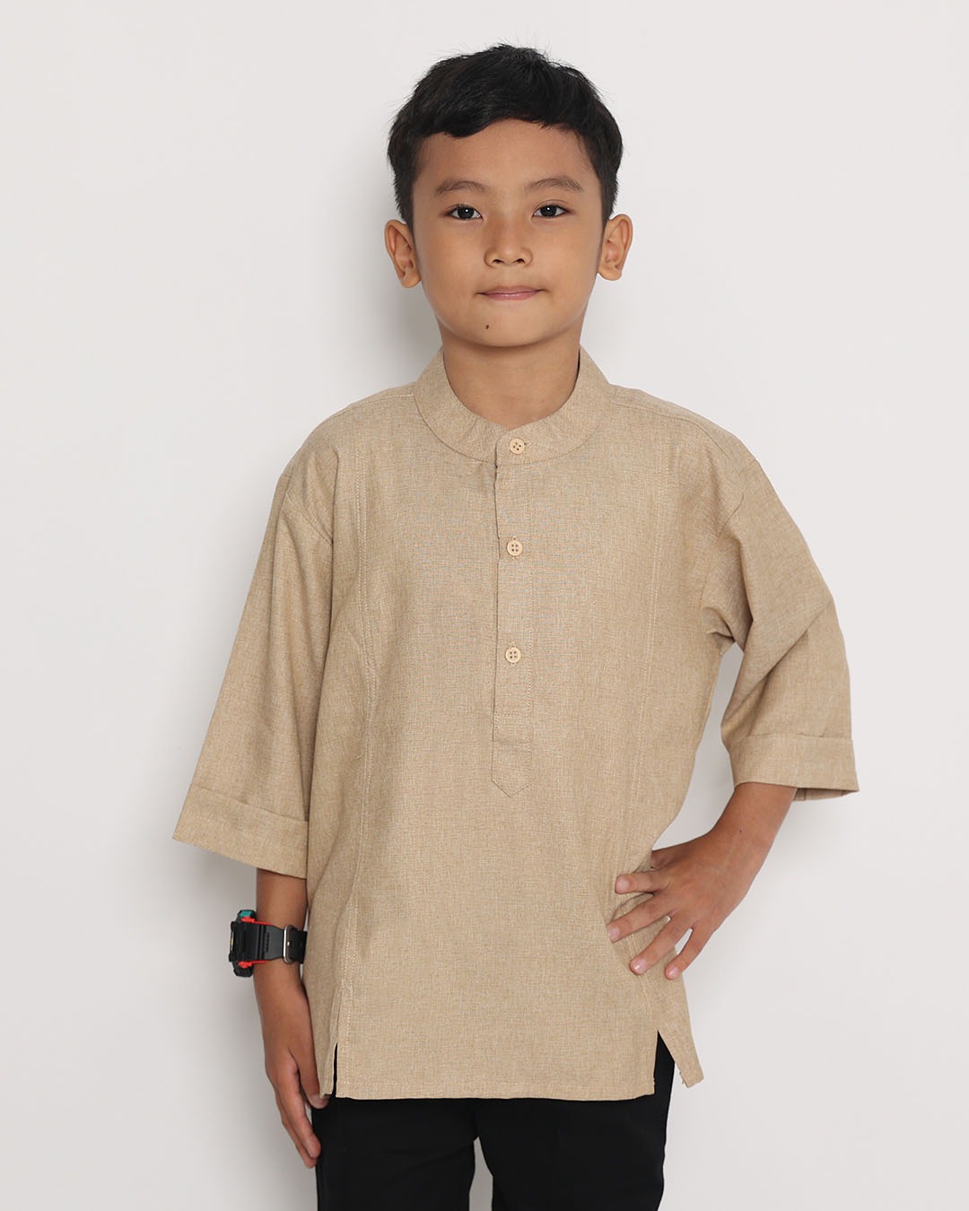 Hugo Koko 001 Brown Child