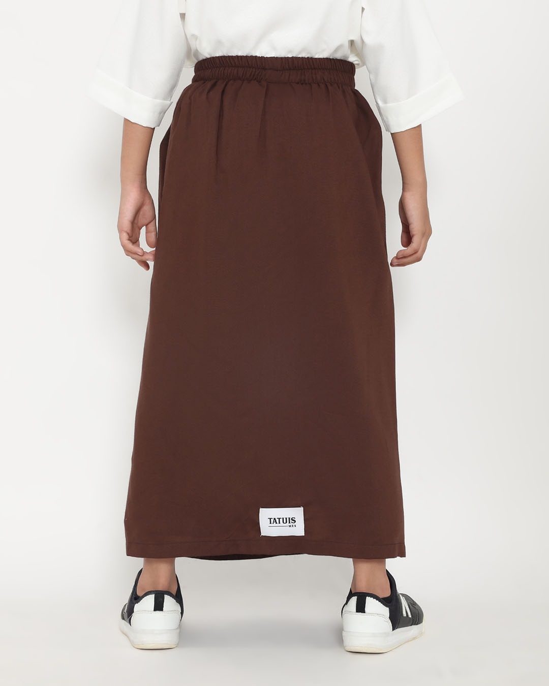 Hugo Saroong 003 Brown Child