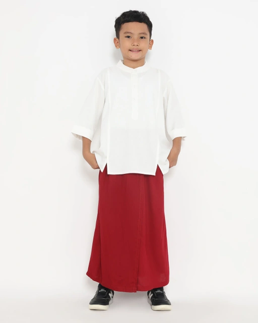 Image of Hugo Saroong 003 Maroon Child