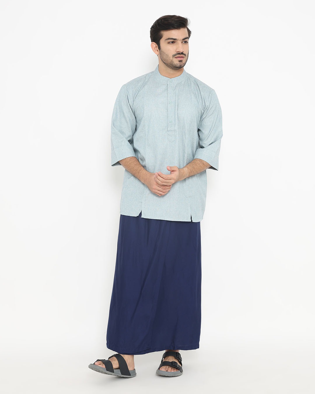 Hugo Saroong 003 Navy