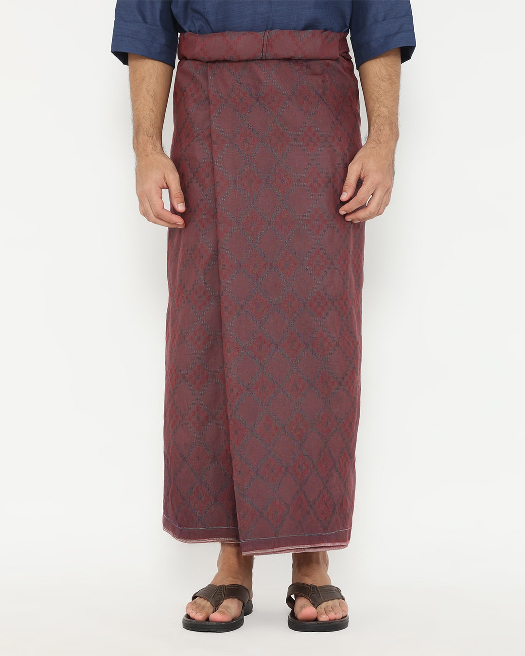 Hugo Saroong 005 Maroon