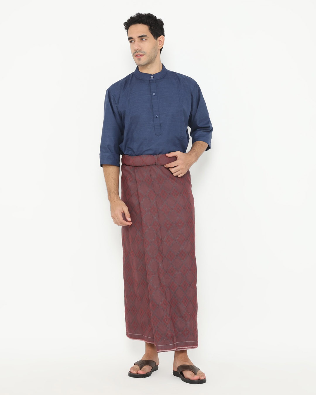 Hugo Saroong 005 Maroon