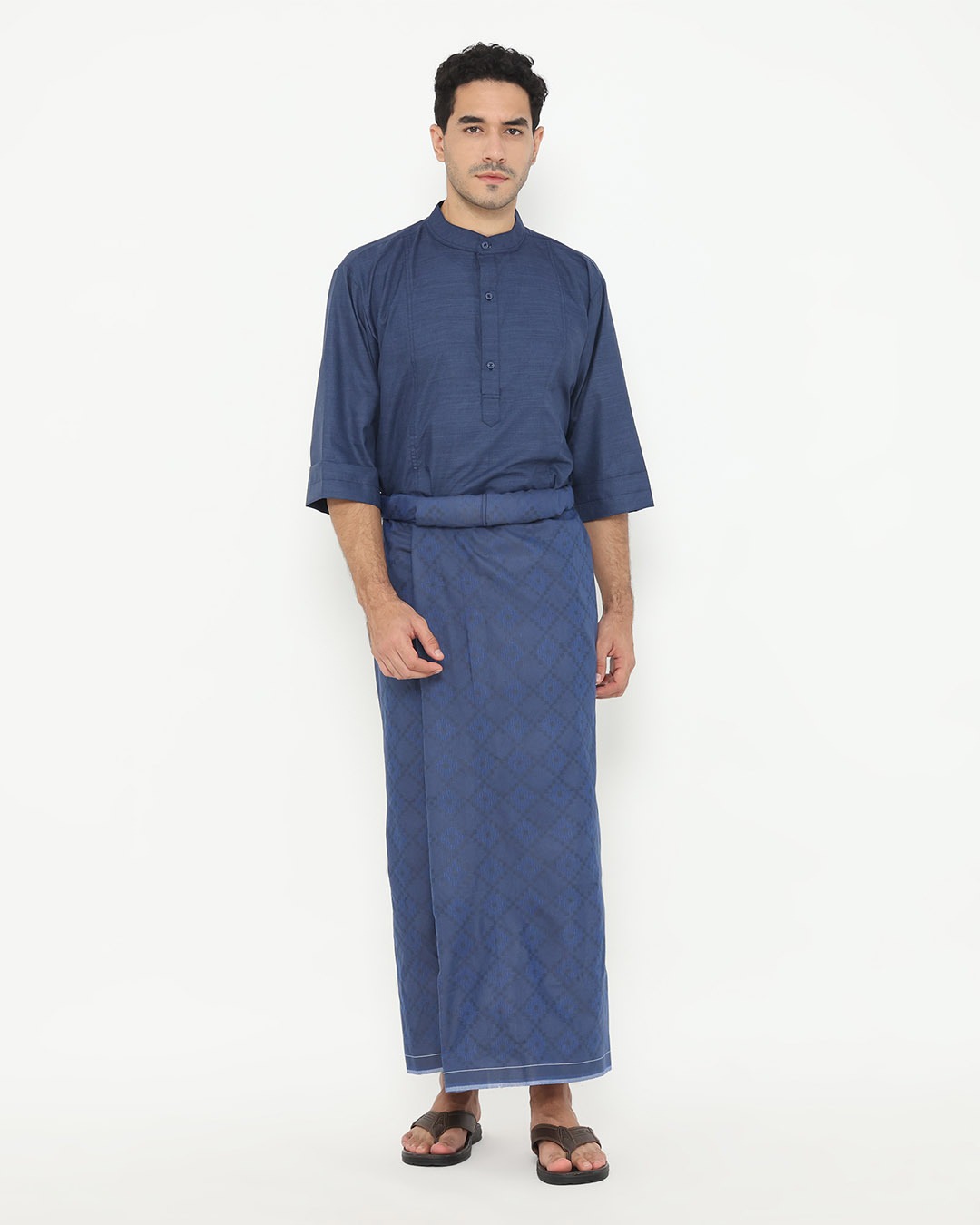 Hugo Saroong 005 Navy