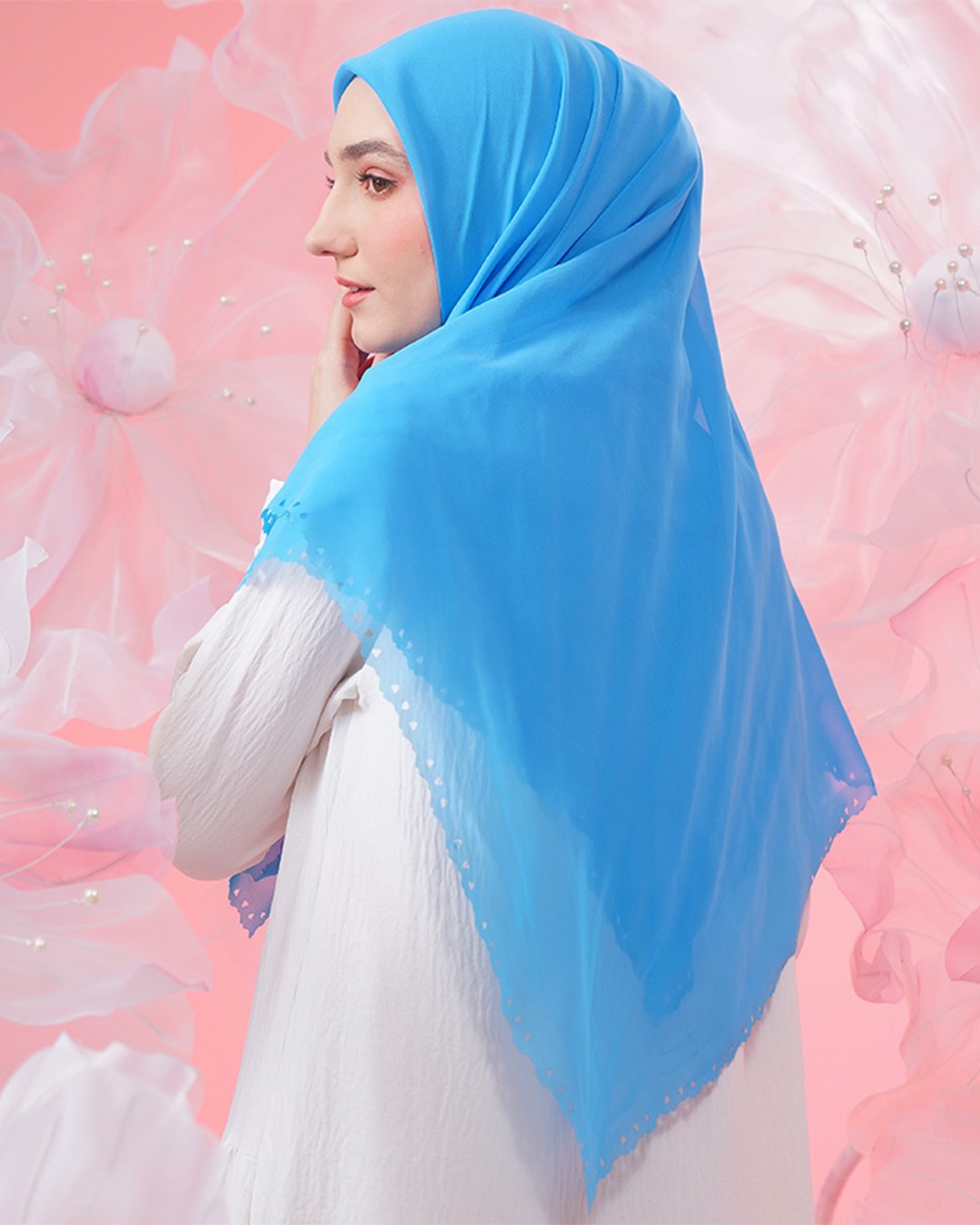 D Amour 114 Blue