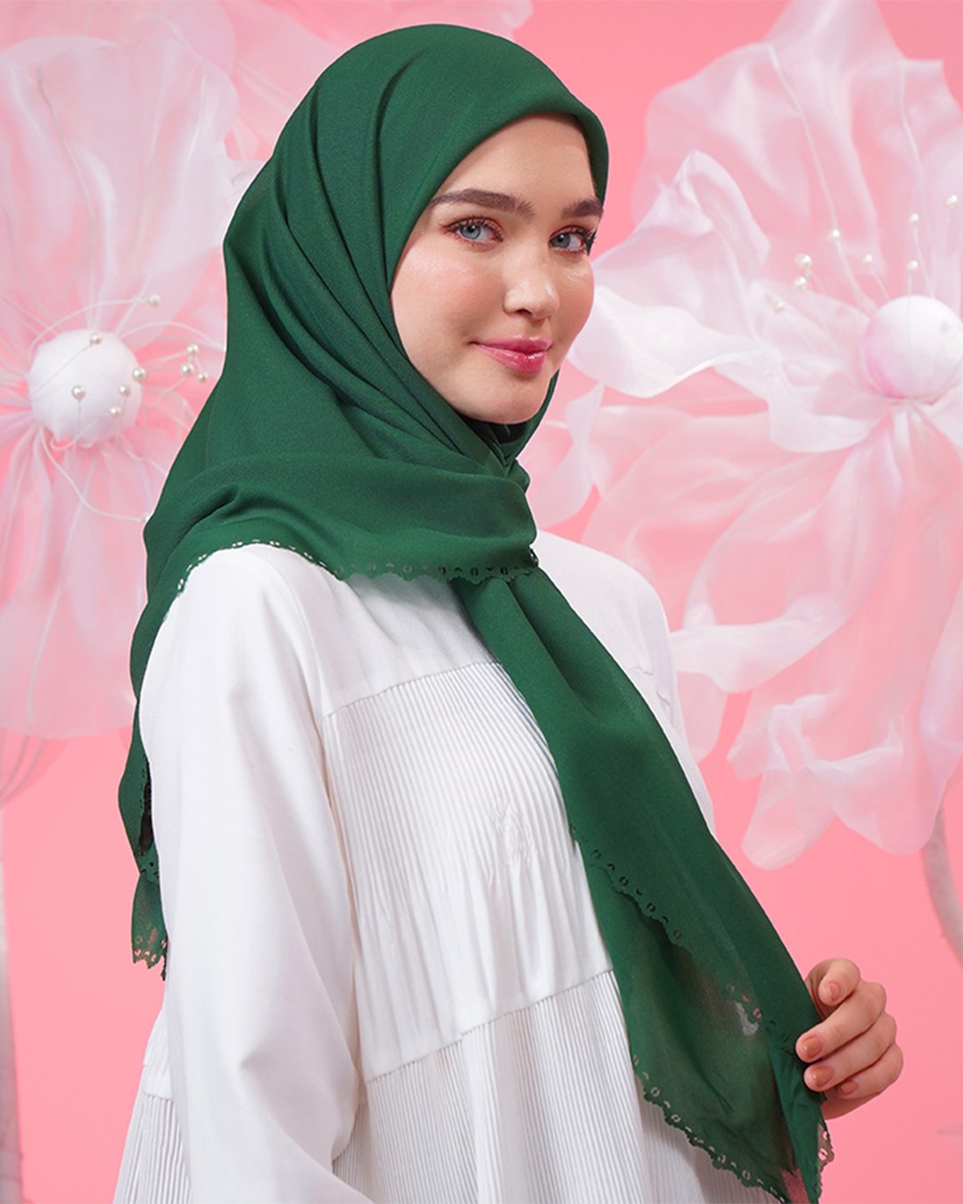 D Amour 106 Green Bottle