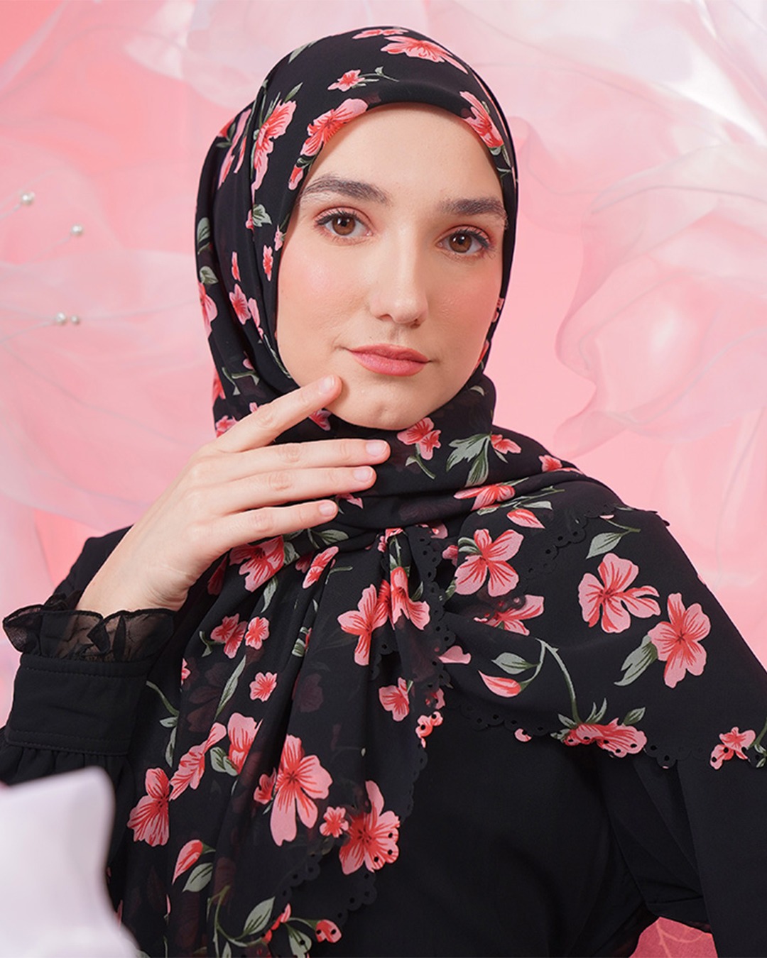 D Amour 104 Black