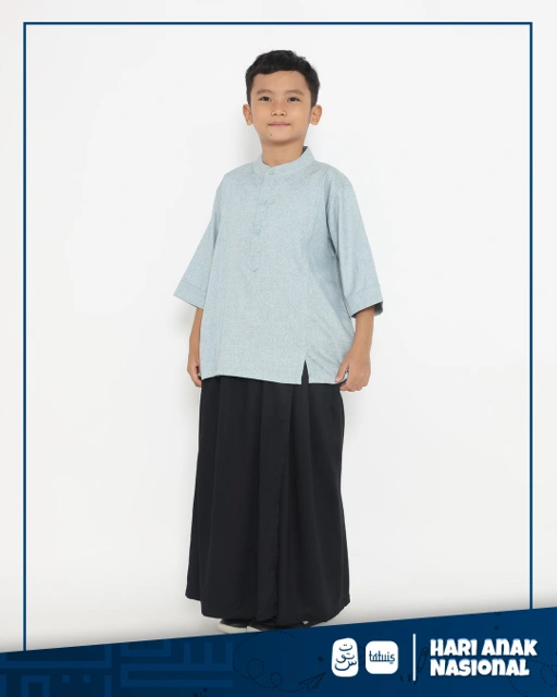 Image of Hugo Saroong 003 Black Child
