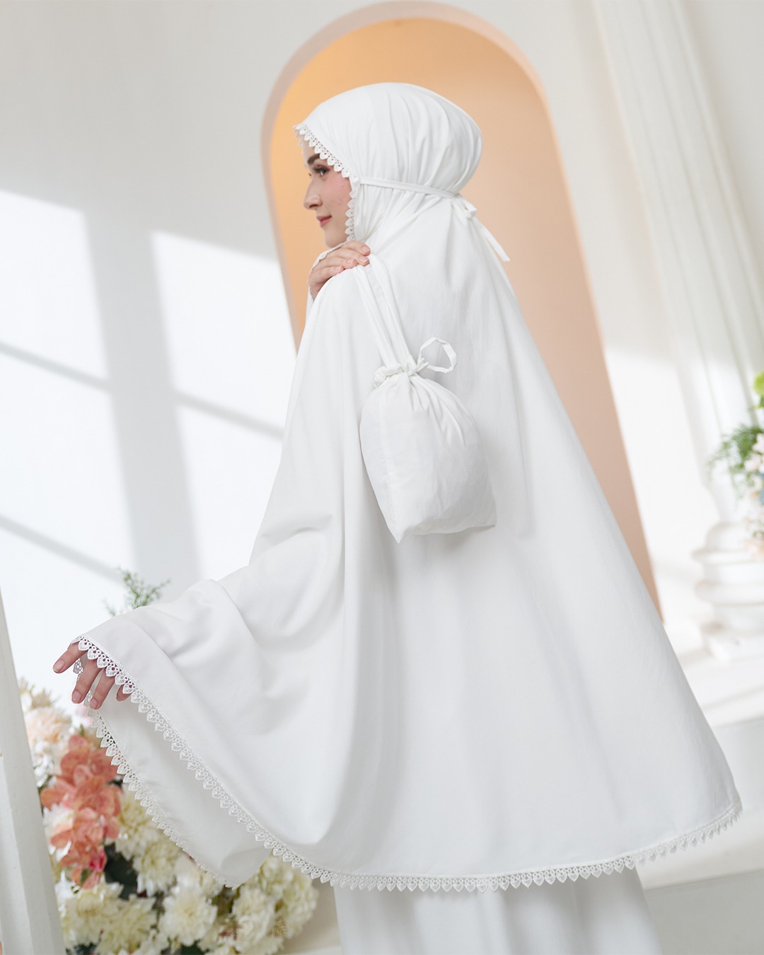 Shafwa 038 Broken White