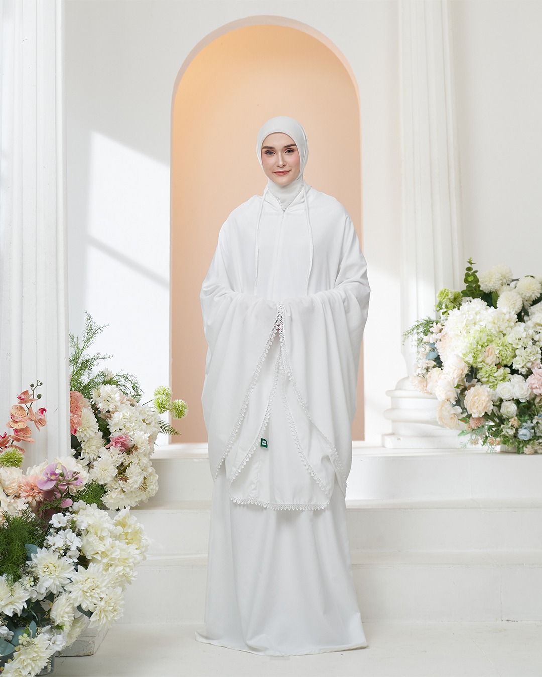 Shafwa 038 Broken White