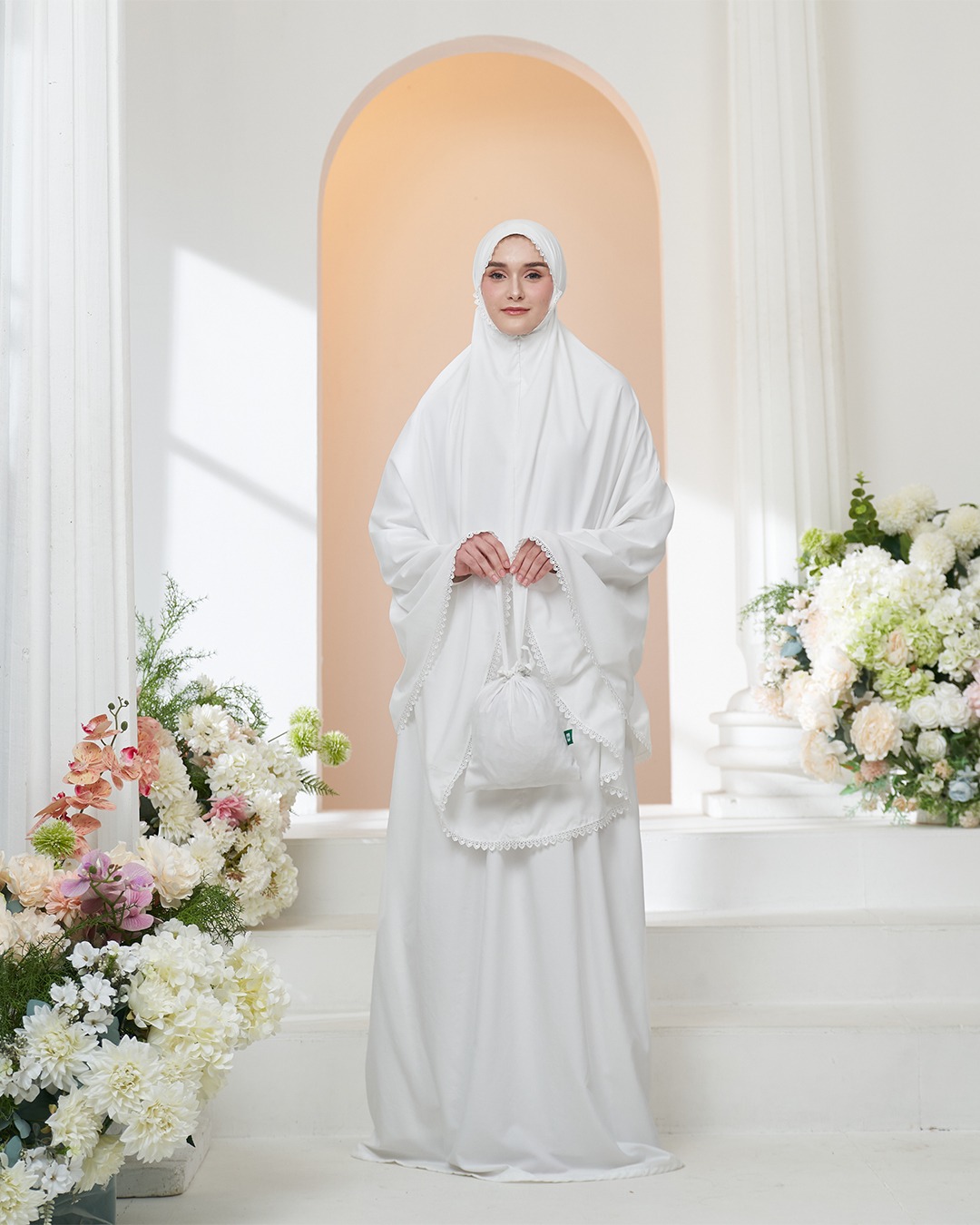 Shafwa 038 Broken White