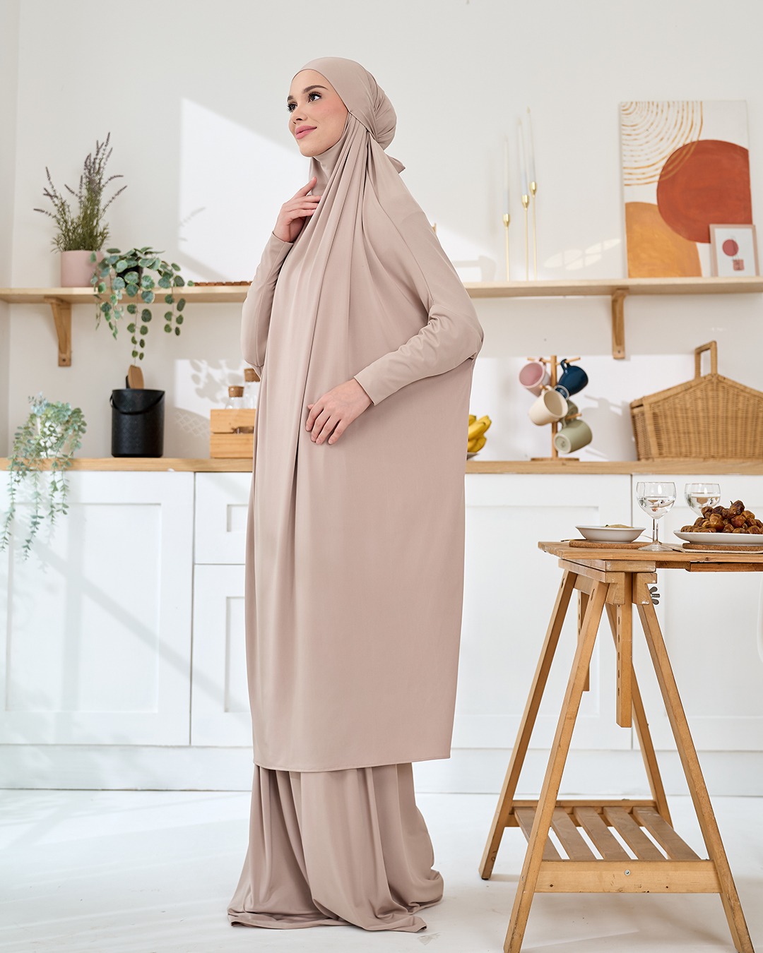 Shiva 182 Beige