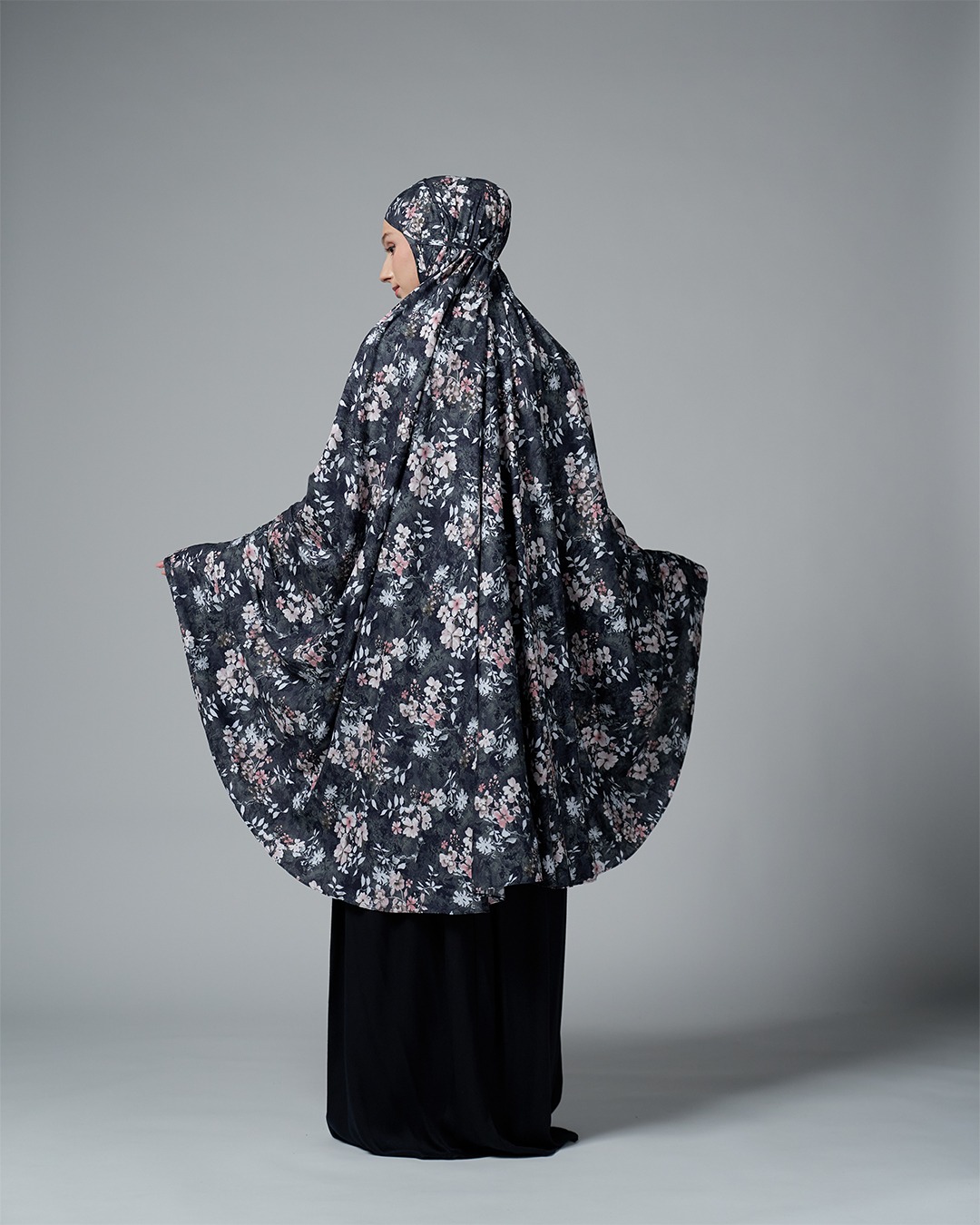 Shiva 184 Black
