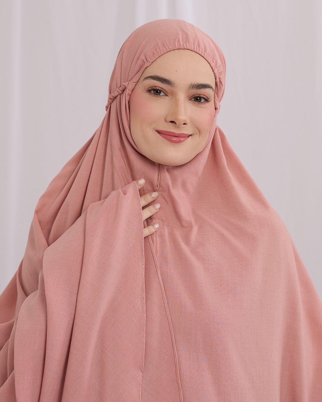 Tiara 377 Peach